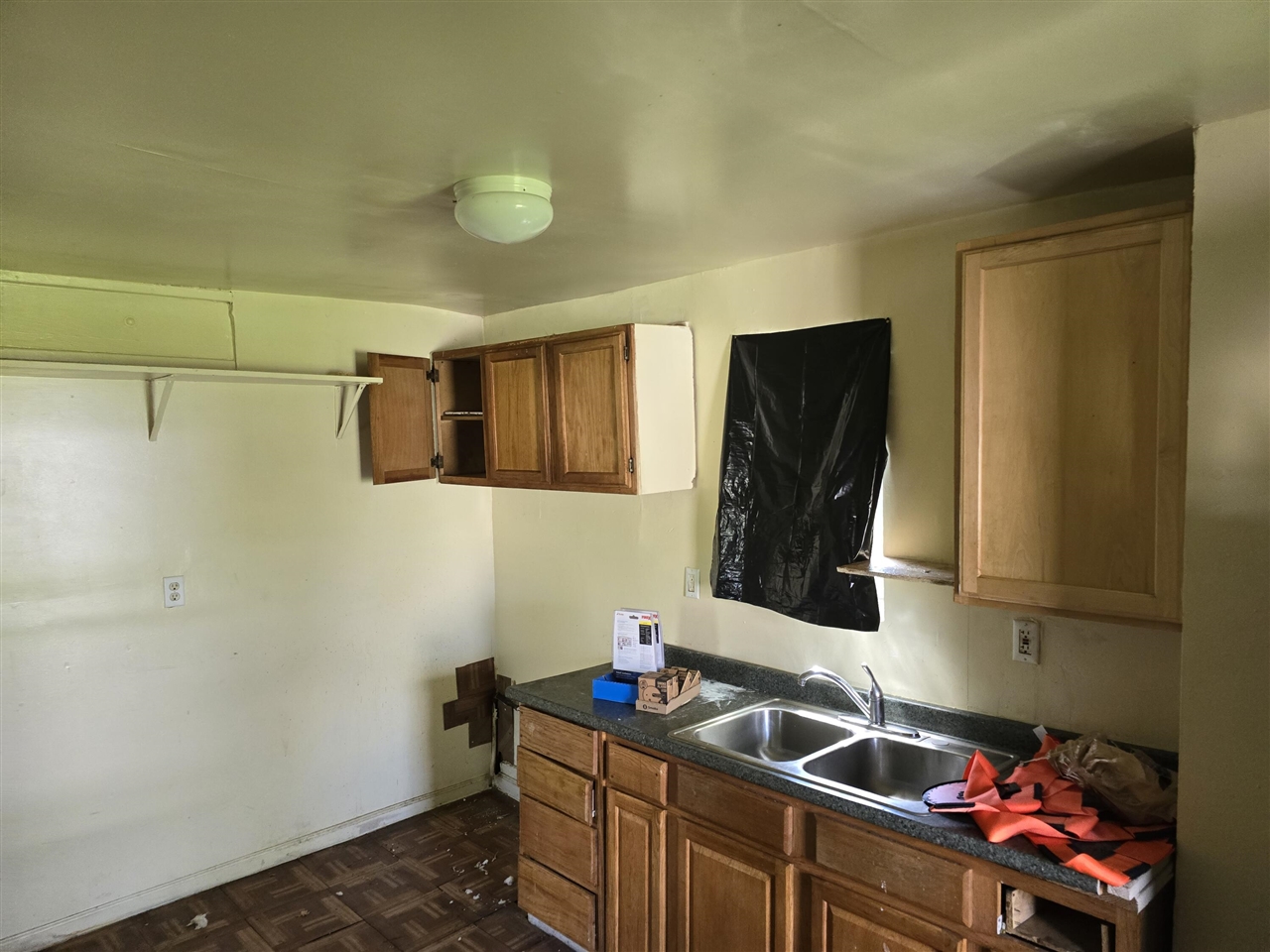 323 Ferry Avenue Property Photo 25