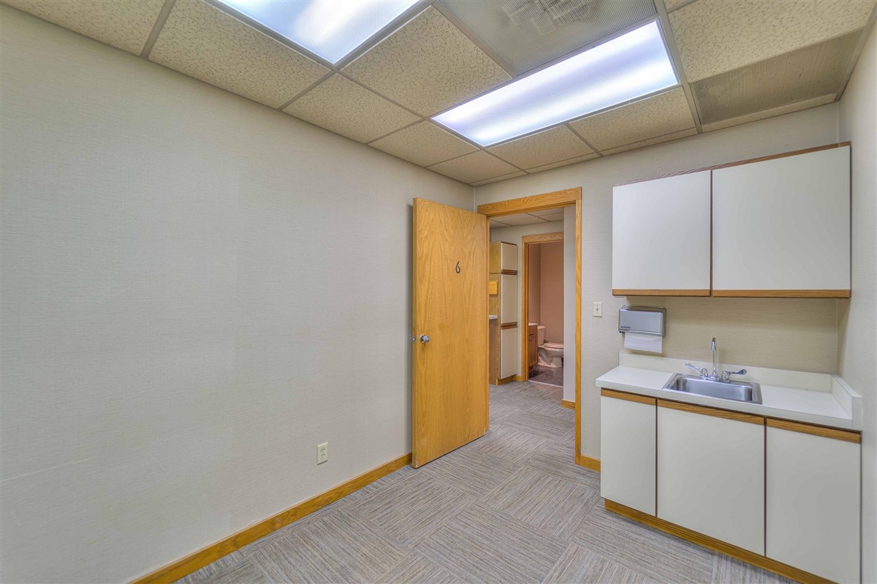 900 E Michigan Avenue Property Photo 18