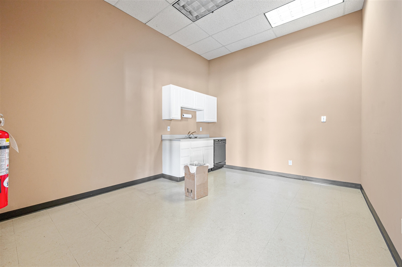 1508 N Mitchell Street Property Photo 21
