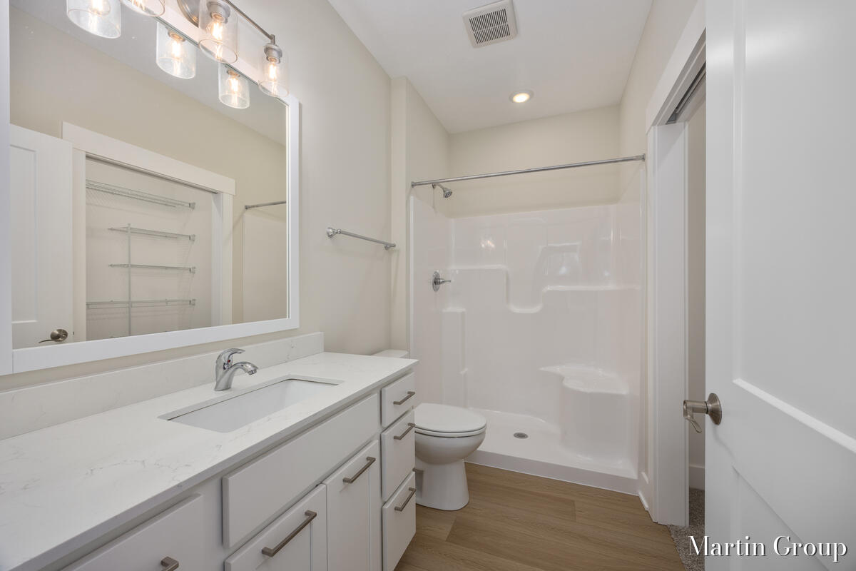 2247 Watertown Way Property Photo 12