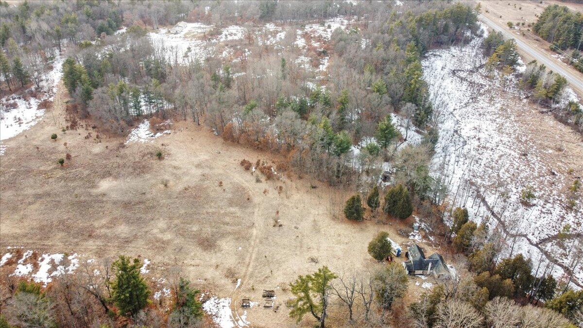 70512105 Property Photo 2