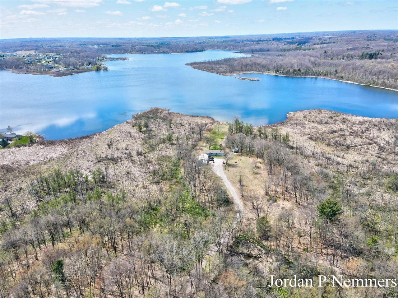 12375 Overlook Drive Property Photo 4