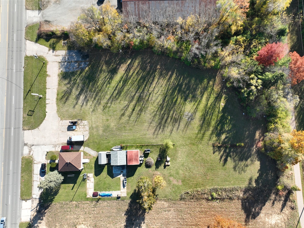 70512320 Property Photo 6