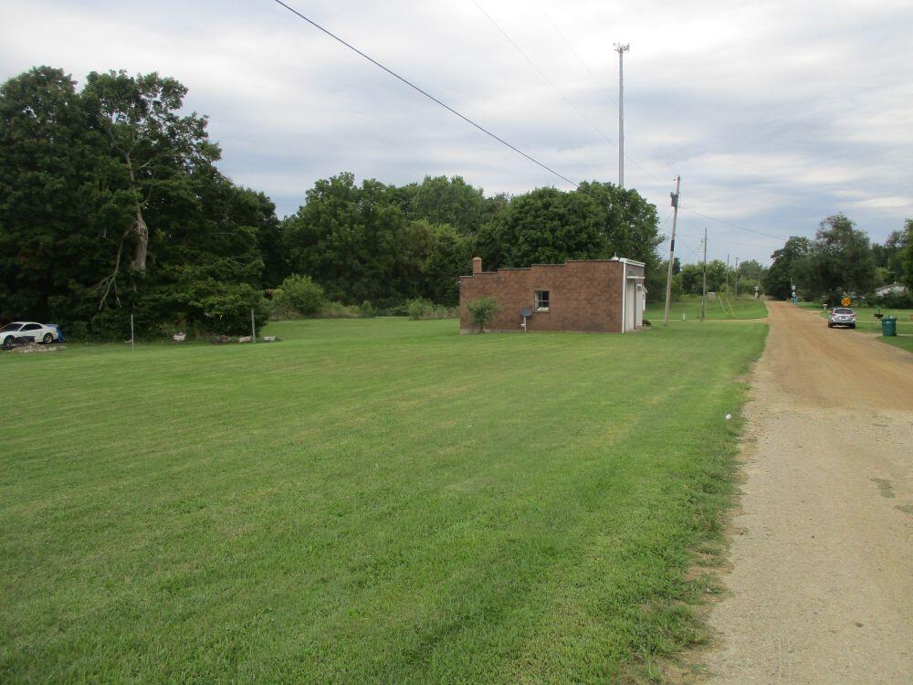 55694 Goff Lake Road Property Photo 7