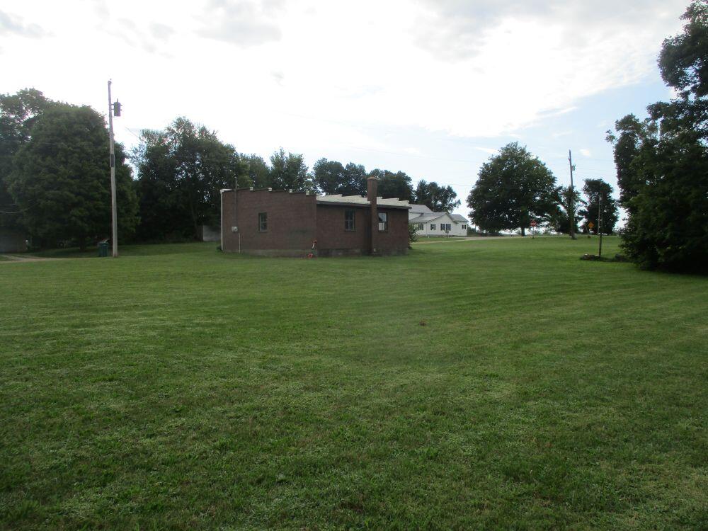 55694 Goff Lake Road Property Photo 9
