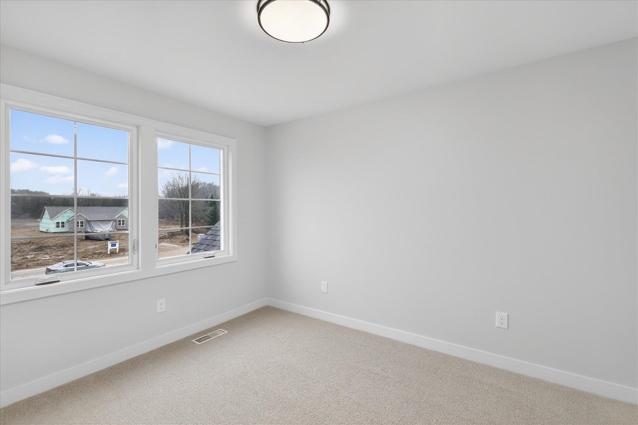 6627 Chaffey Creek Trail Property Photo 24