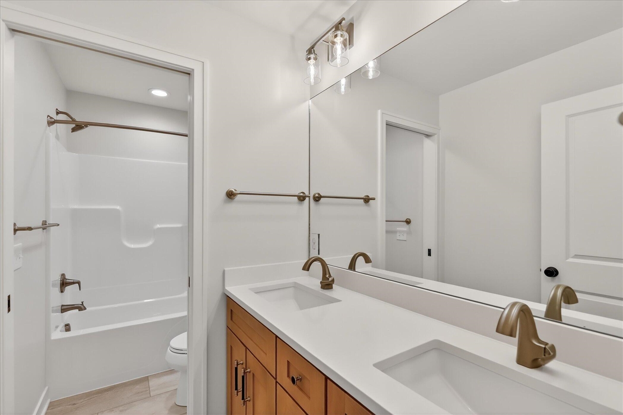 6627 Chaffey Creek Trail Property Photo 26