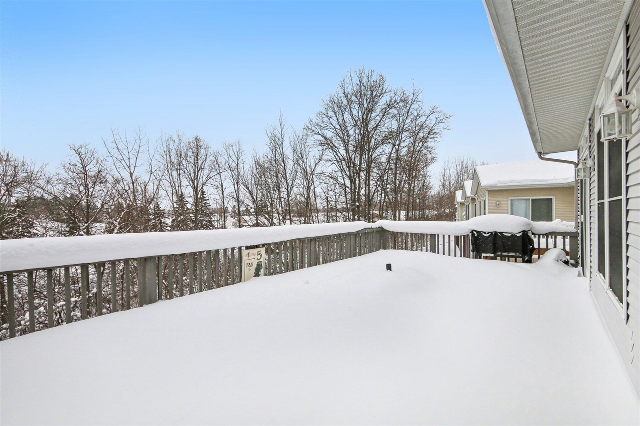 1087 Barrington Property Photo 27
