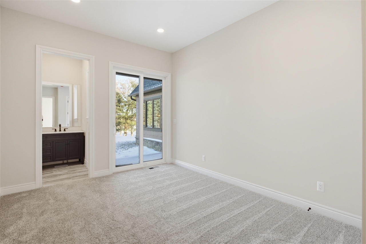 69166 Slating Lane Property Photo 40