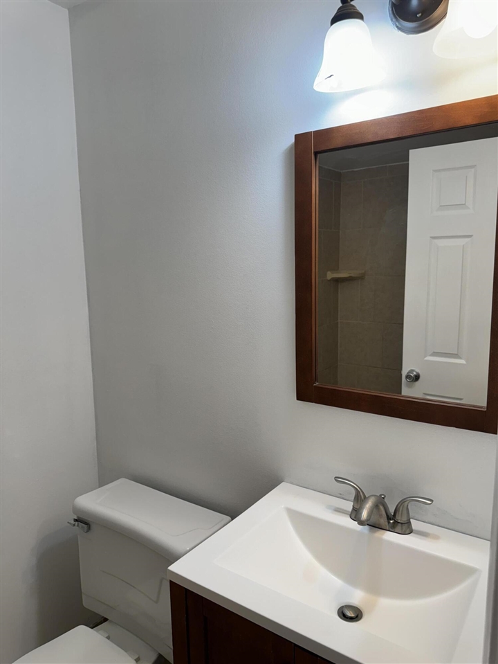 30256 Southfield Road Property Photo 12
