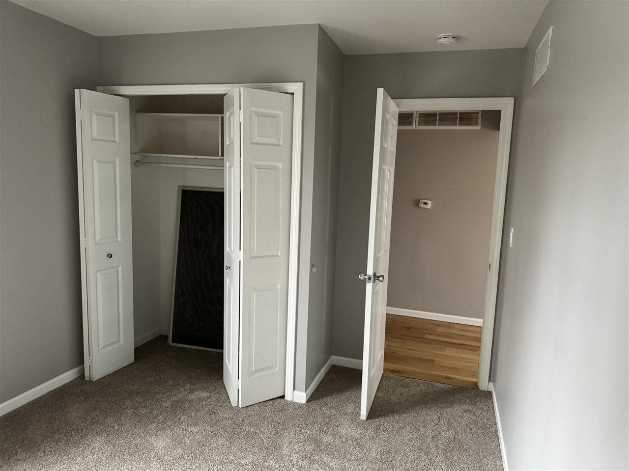 30256 Southfield Road Property Photo 13
