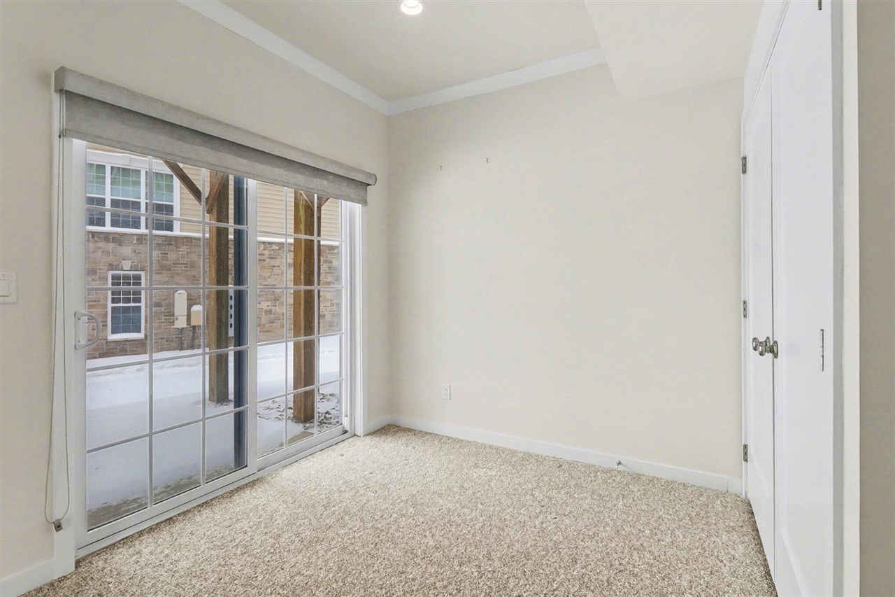 2824 Ridington Road Property Photo 32
