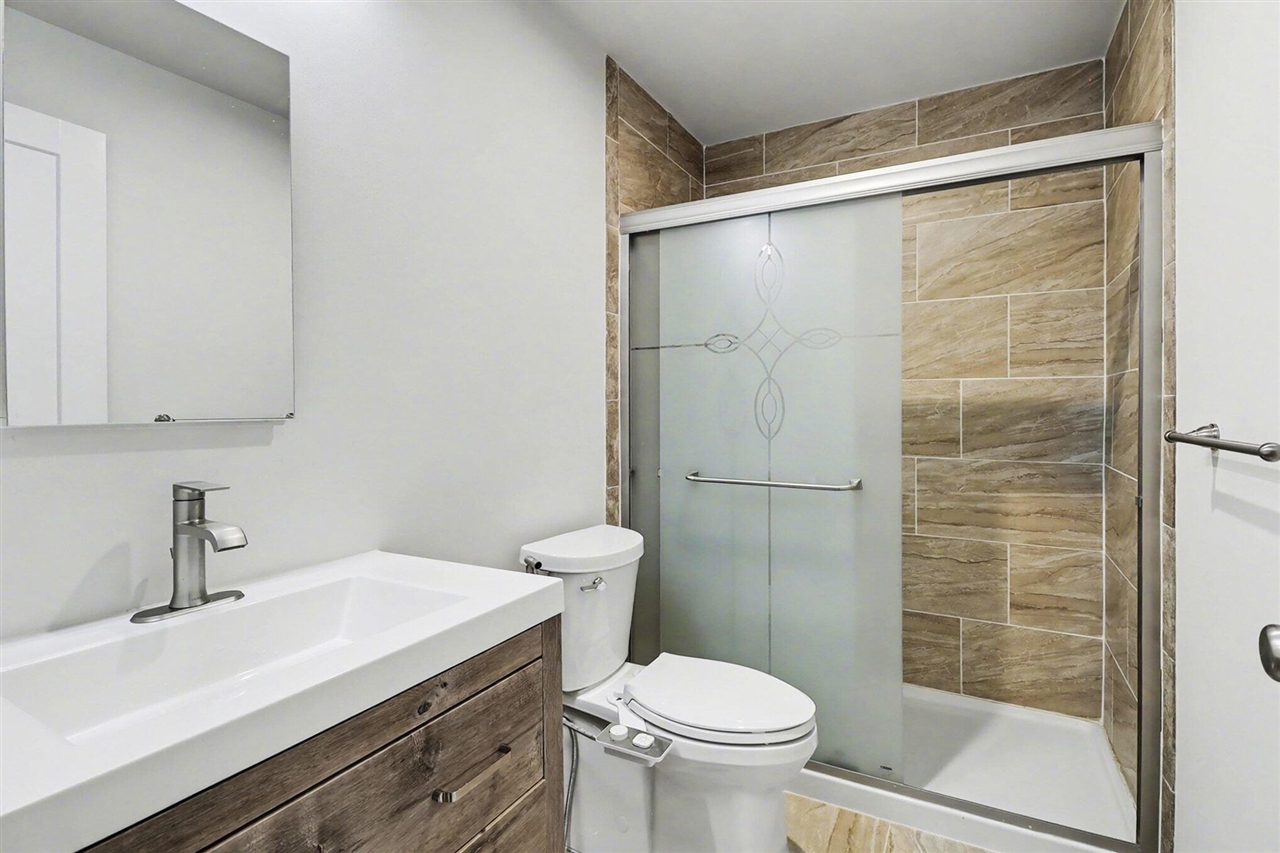 2824 Ridington Road Property Photo 33