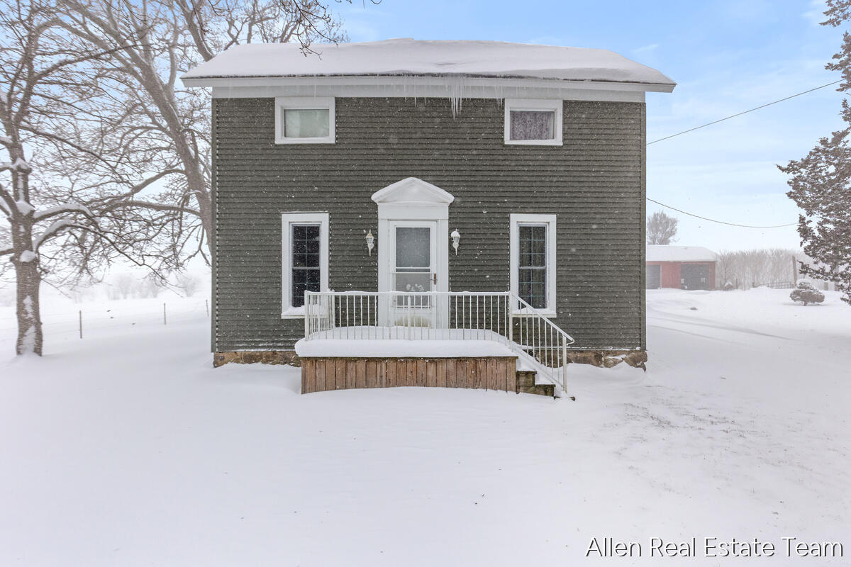 1224 102nd Avenue Property Photo 4