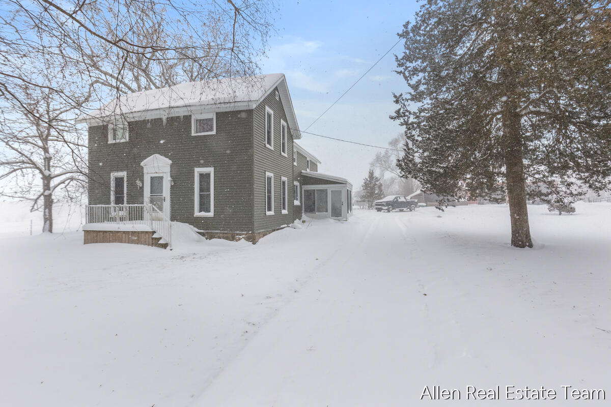 1224 102nd Avenue Property Photo 5