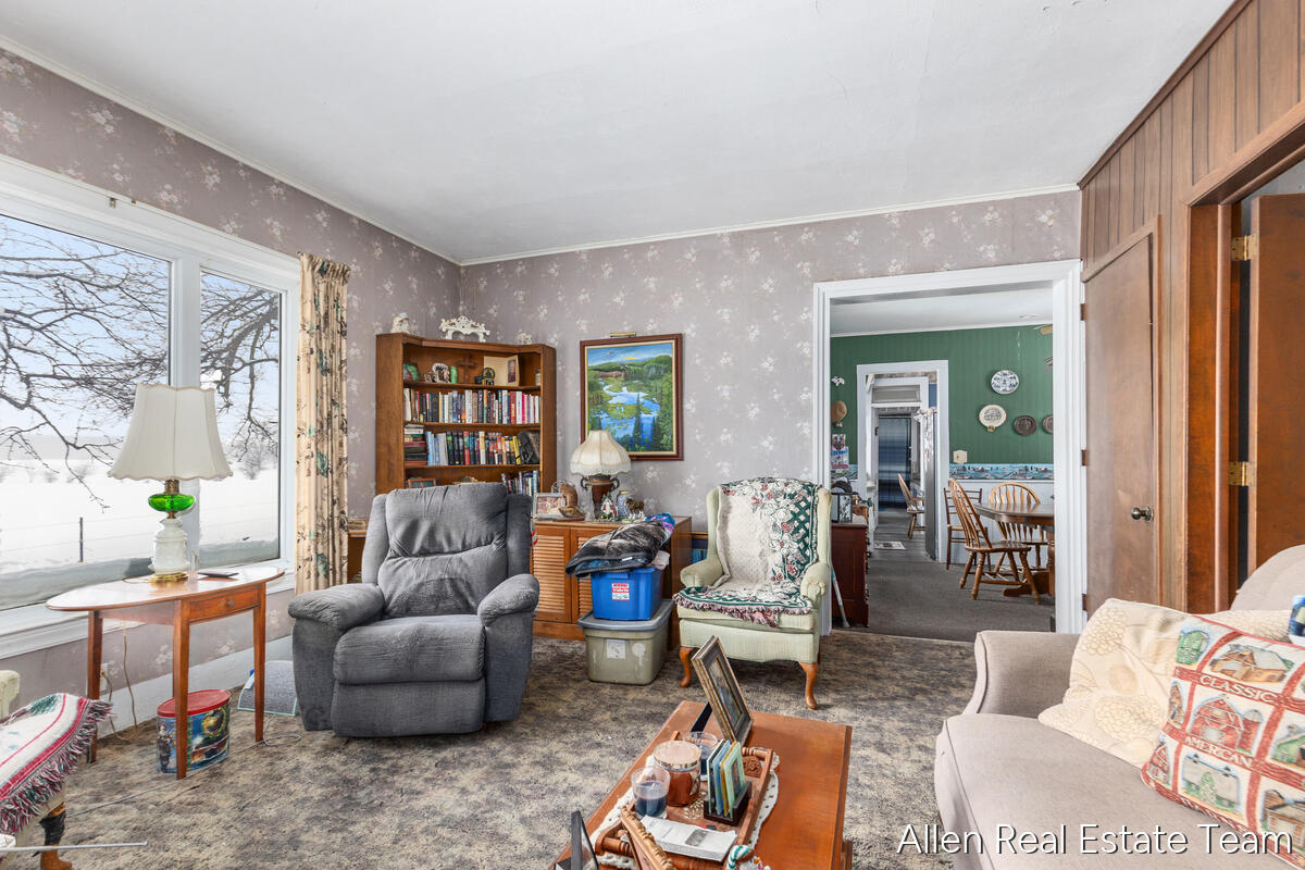 1224 102nd Avenue Property Photo 6