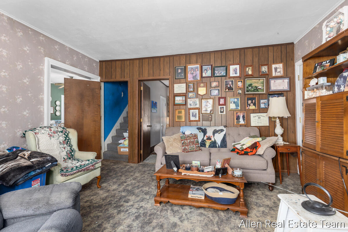 1224 102nd Avenue Property Photo 9