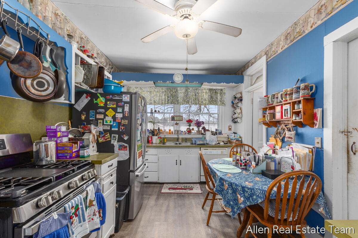 1224 102nd Avenue Property Photo 16