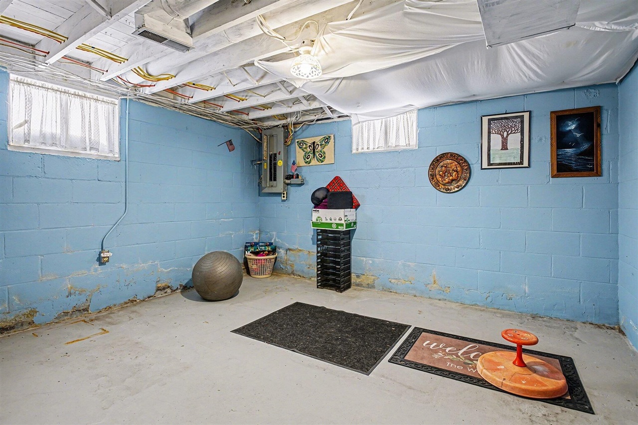 5494 Old Pipestone Road Property Photo 34