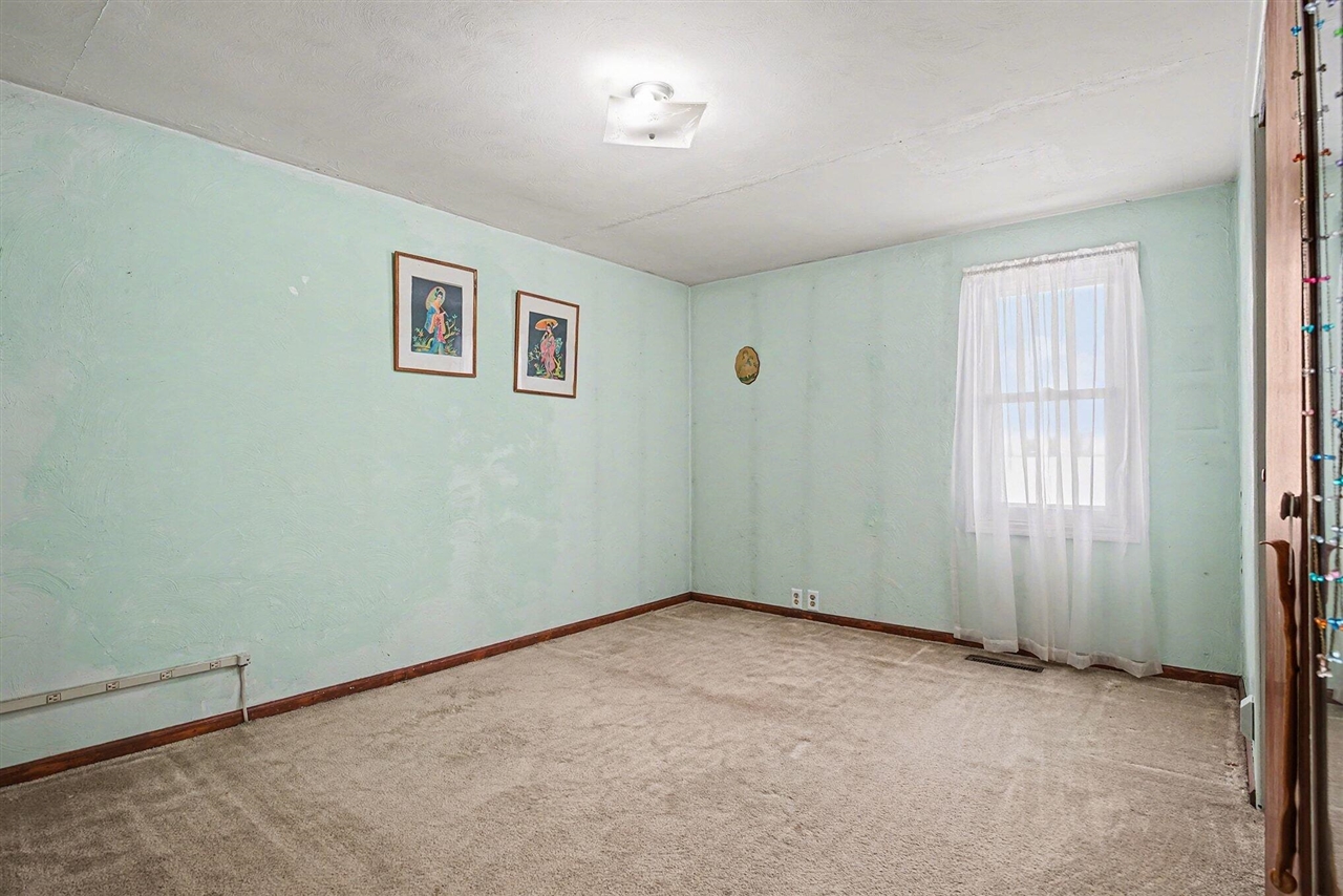 5494 Old Pipestone Road Property Photo 36