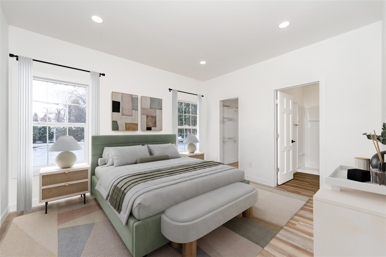 129 Middle Street Property Photo 3