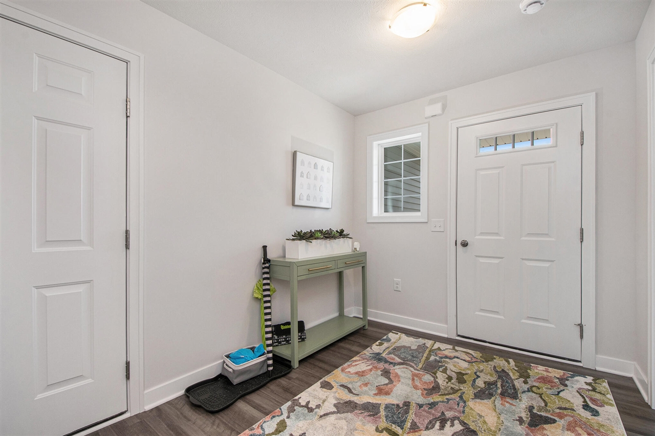 4294 Highpoint Drive Property Photo 12