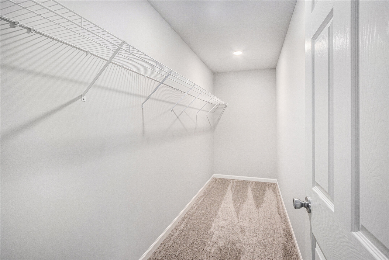 10067 Kearns Court Property Photo 14