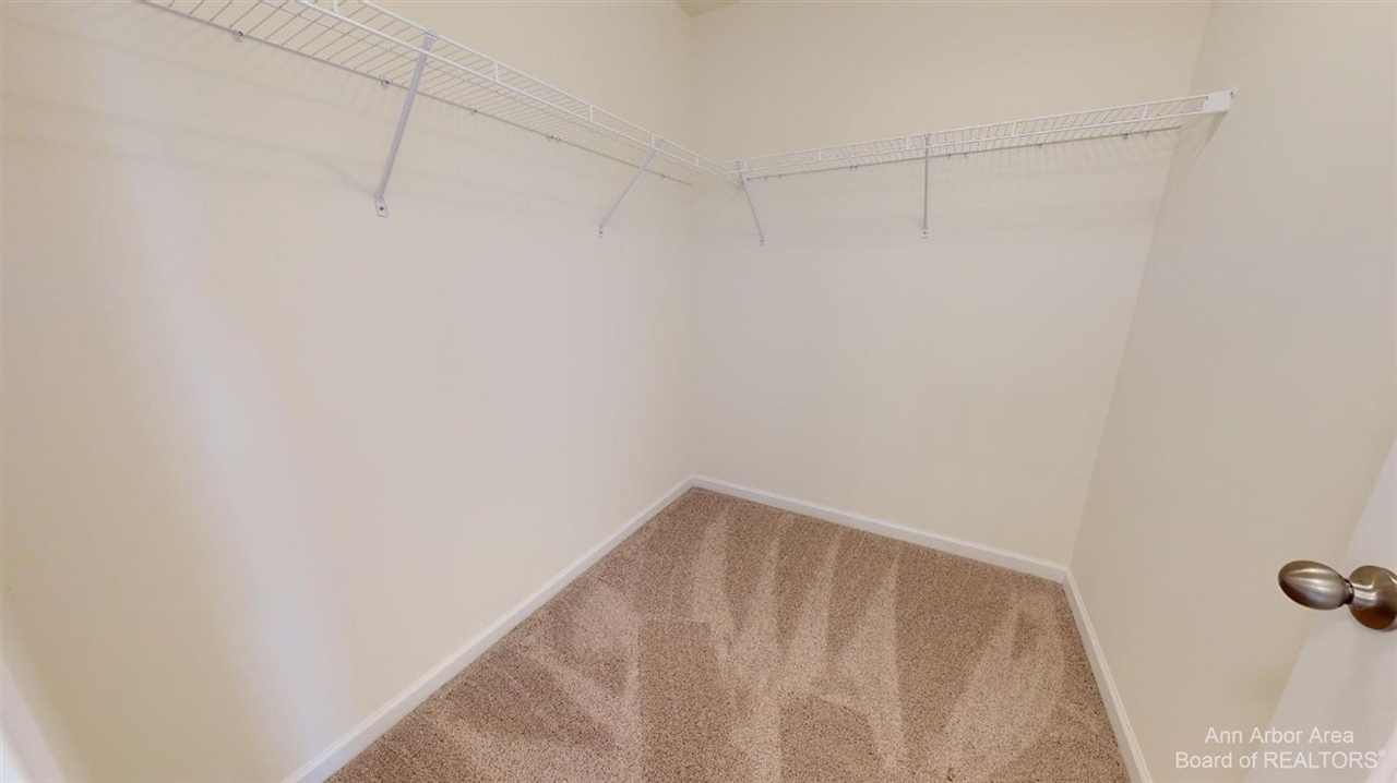 2725 Bristol Rdg Drive Property Photo 16