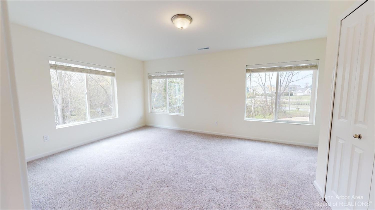 2725 Bristol Rdg Drive Property Photo 20
