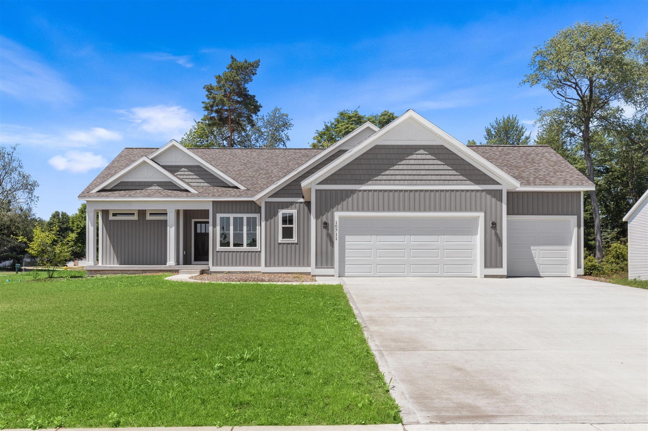 10711 Greyhound Avenue Property Photo 1