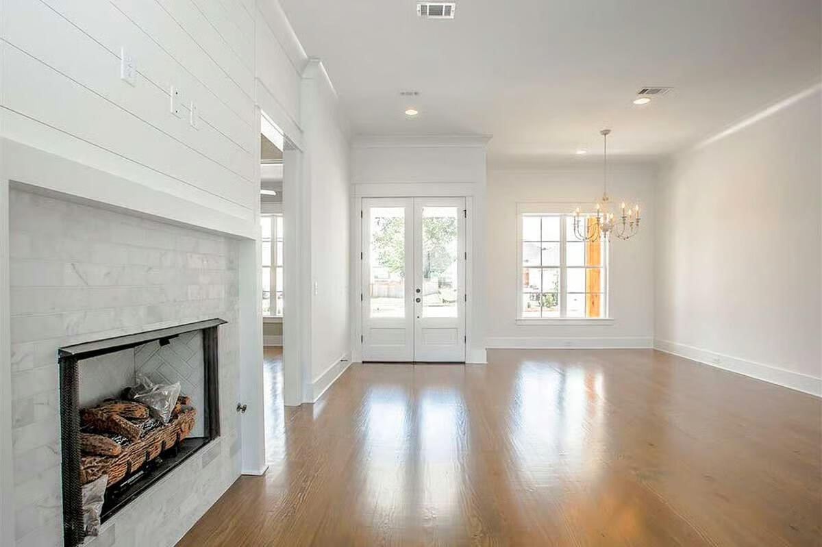 20957 N Dixboro Road Property Photo 3