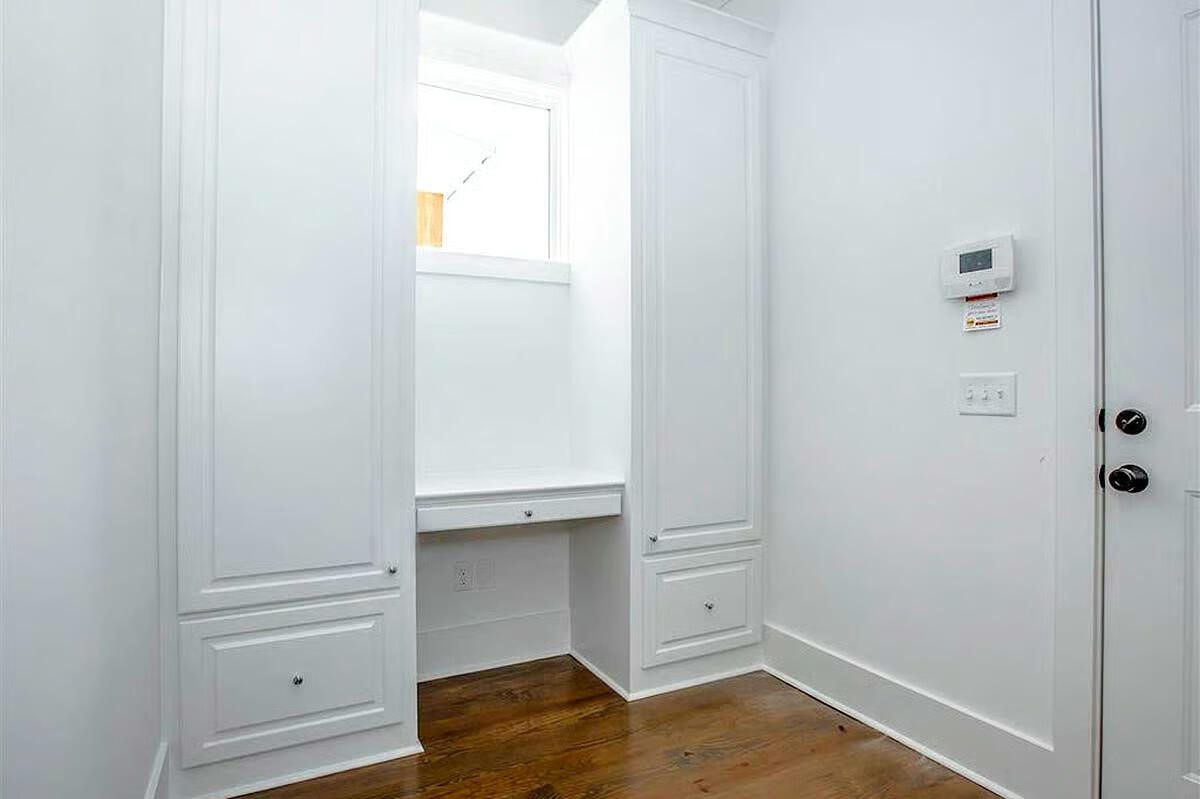 20957 N Dixboro Road Property Photo 15