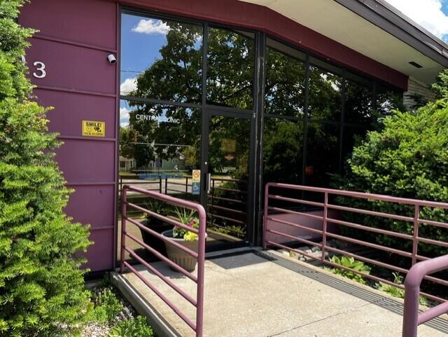 603 Lansing Avenue Property Photo 2