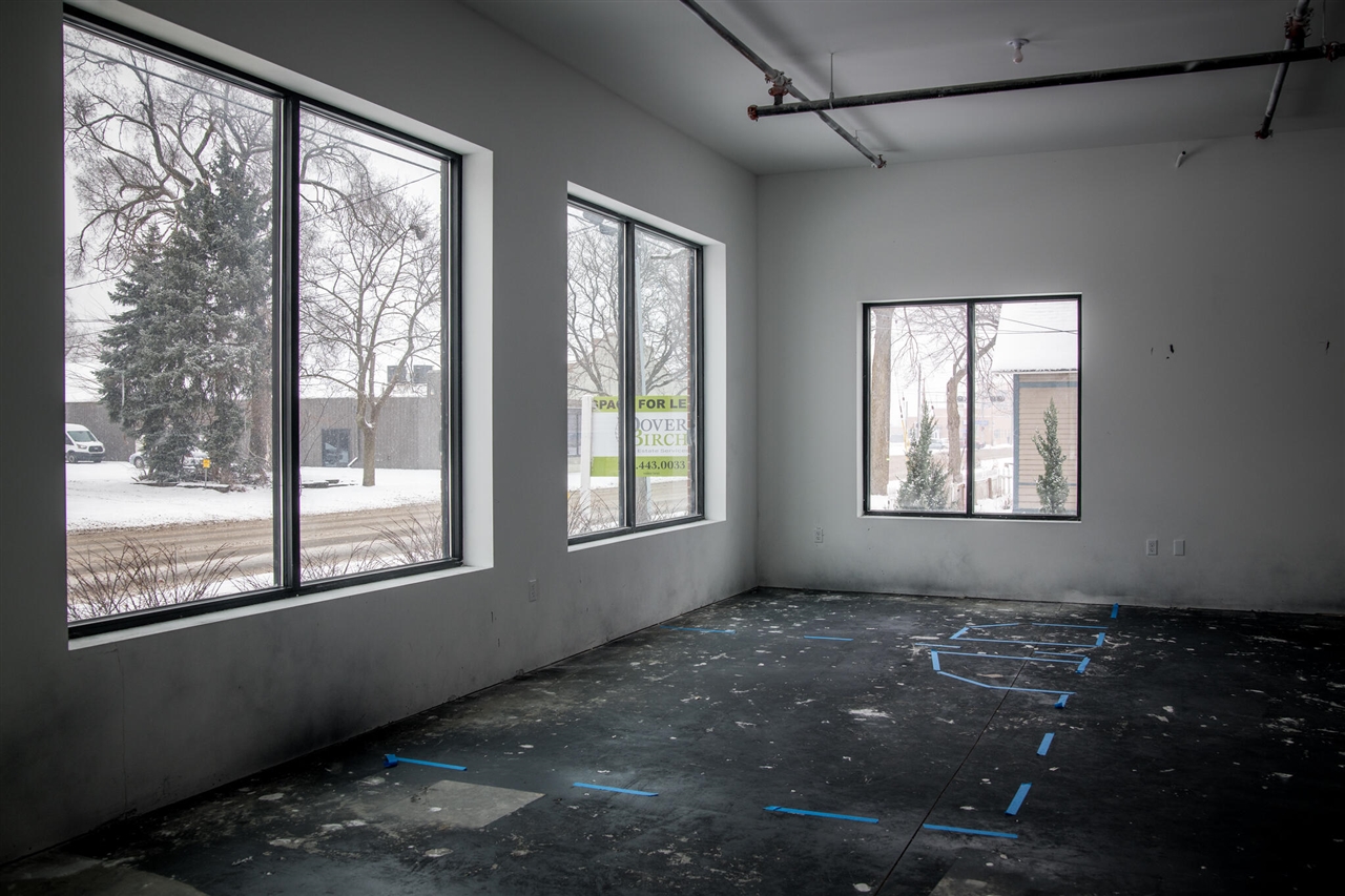 615 W Kalamazoo Avenue Property Photo 7