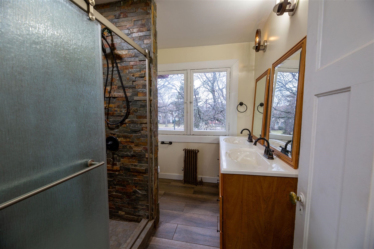 1536 Chicago Boulevard Property Photo 21