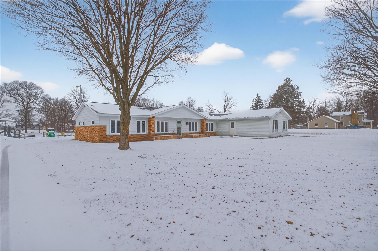 130 East Street Property Photo 1