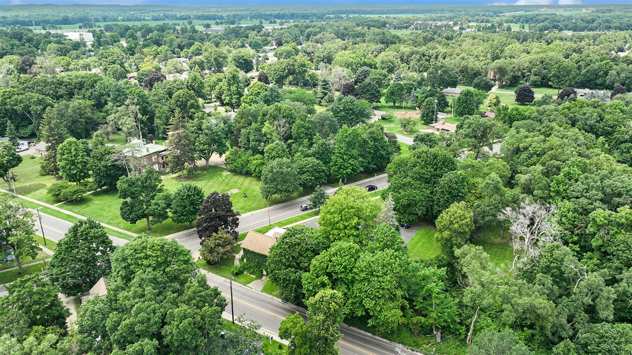 801 Portage Avenue Property Photo 7