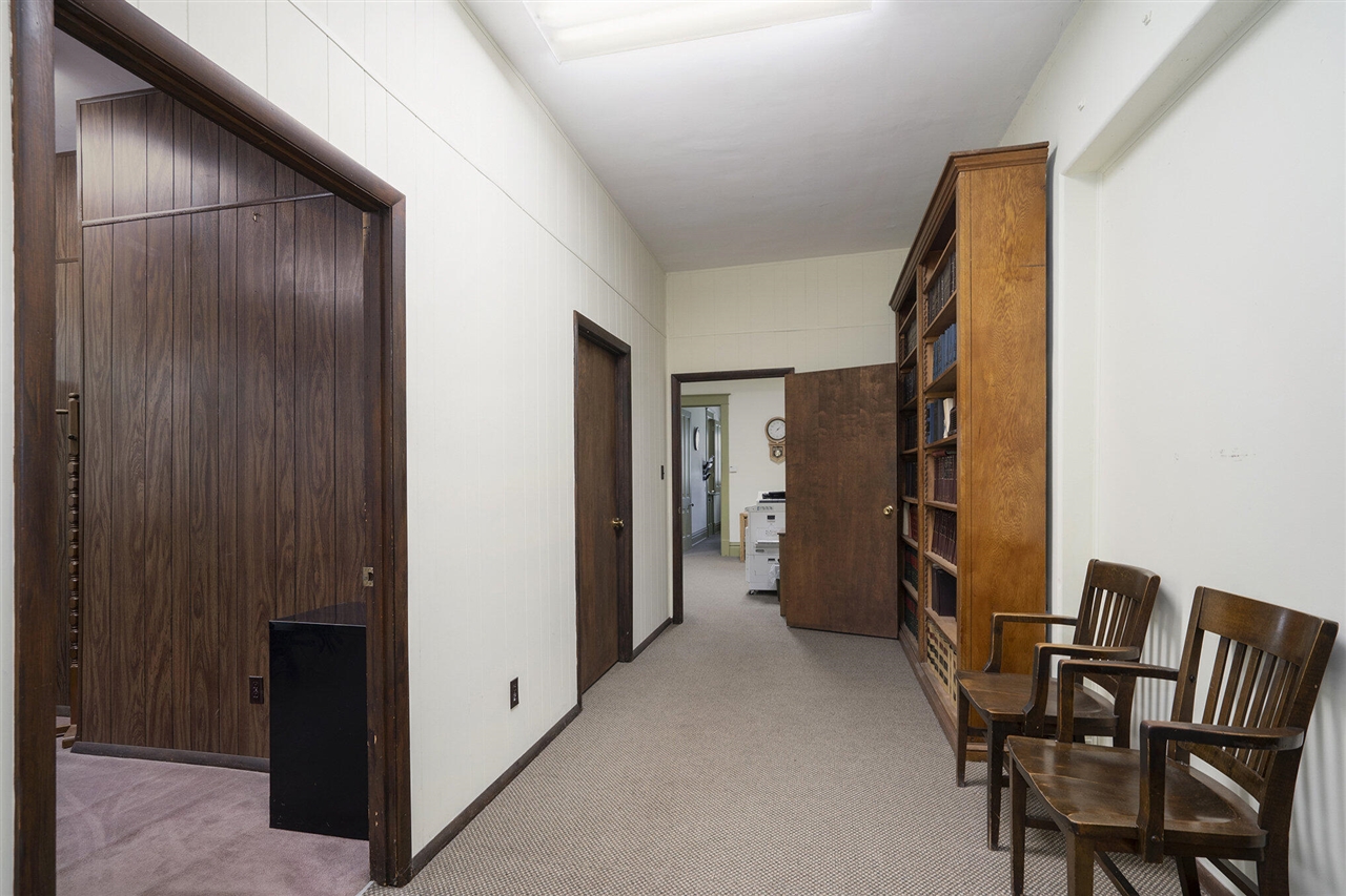 801 Portage Avenue Property Photo 11