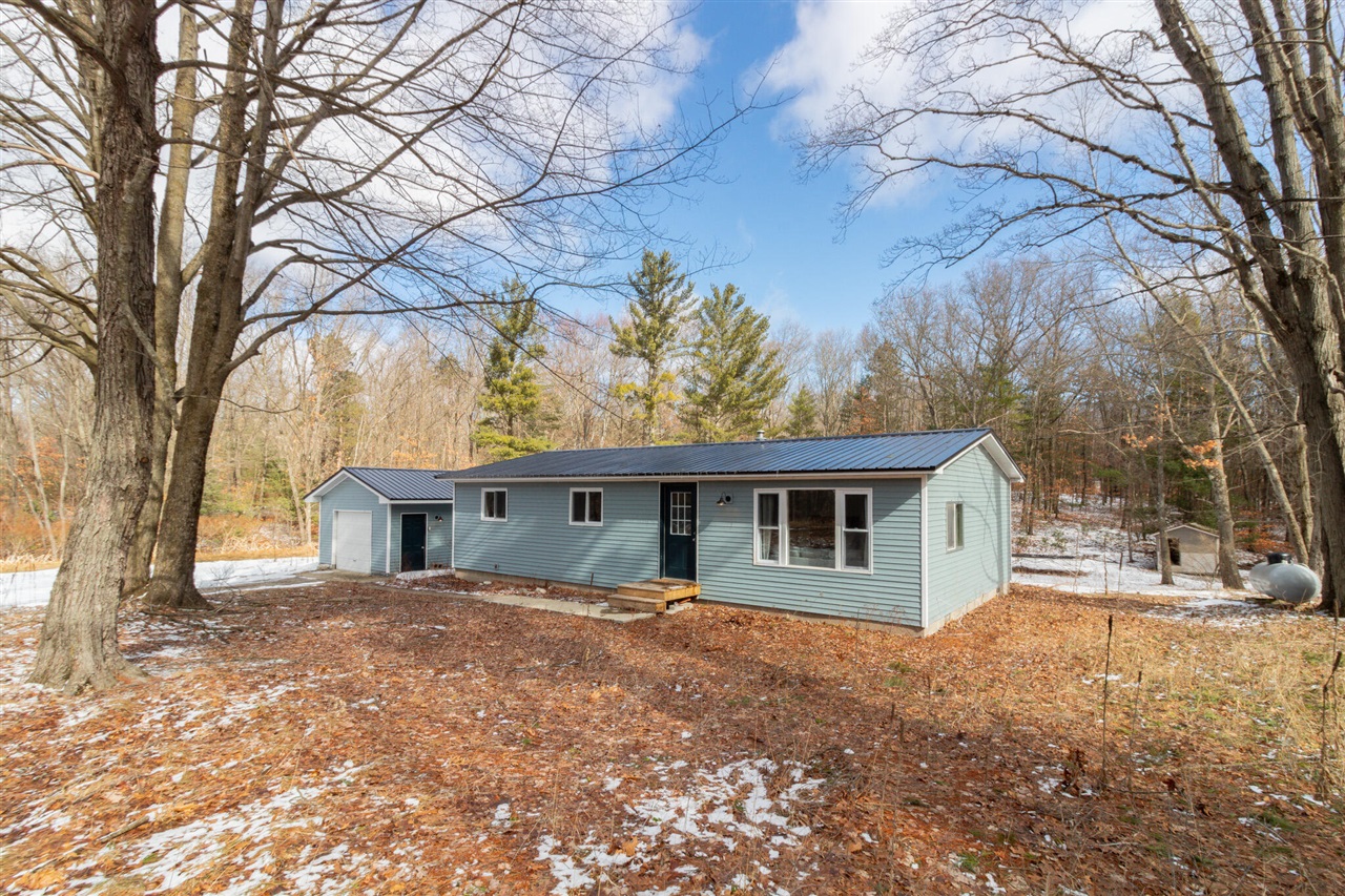 9848 90th Avenue Property Photo 2