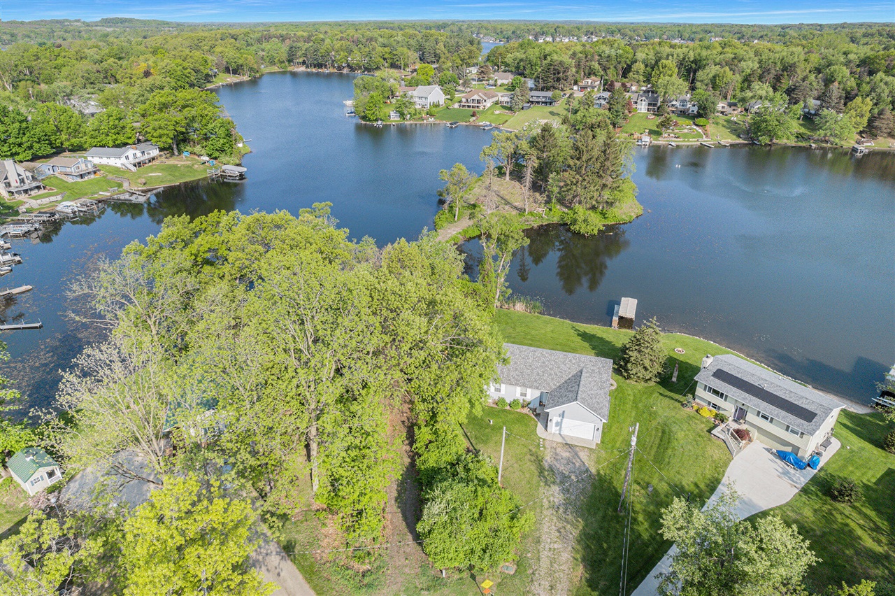 11248 Lemott Circle Property Photo 18