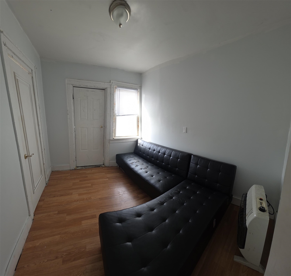 18087 Gable Street Property Photo 11