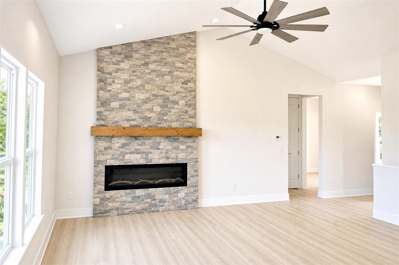 4958 Thompson Heights Drive Property Photo 5