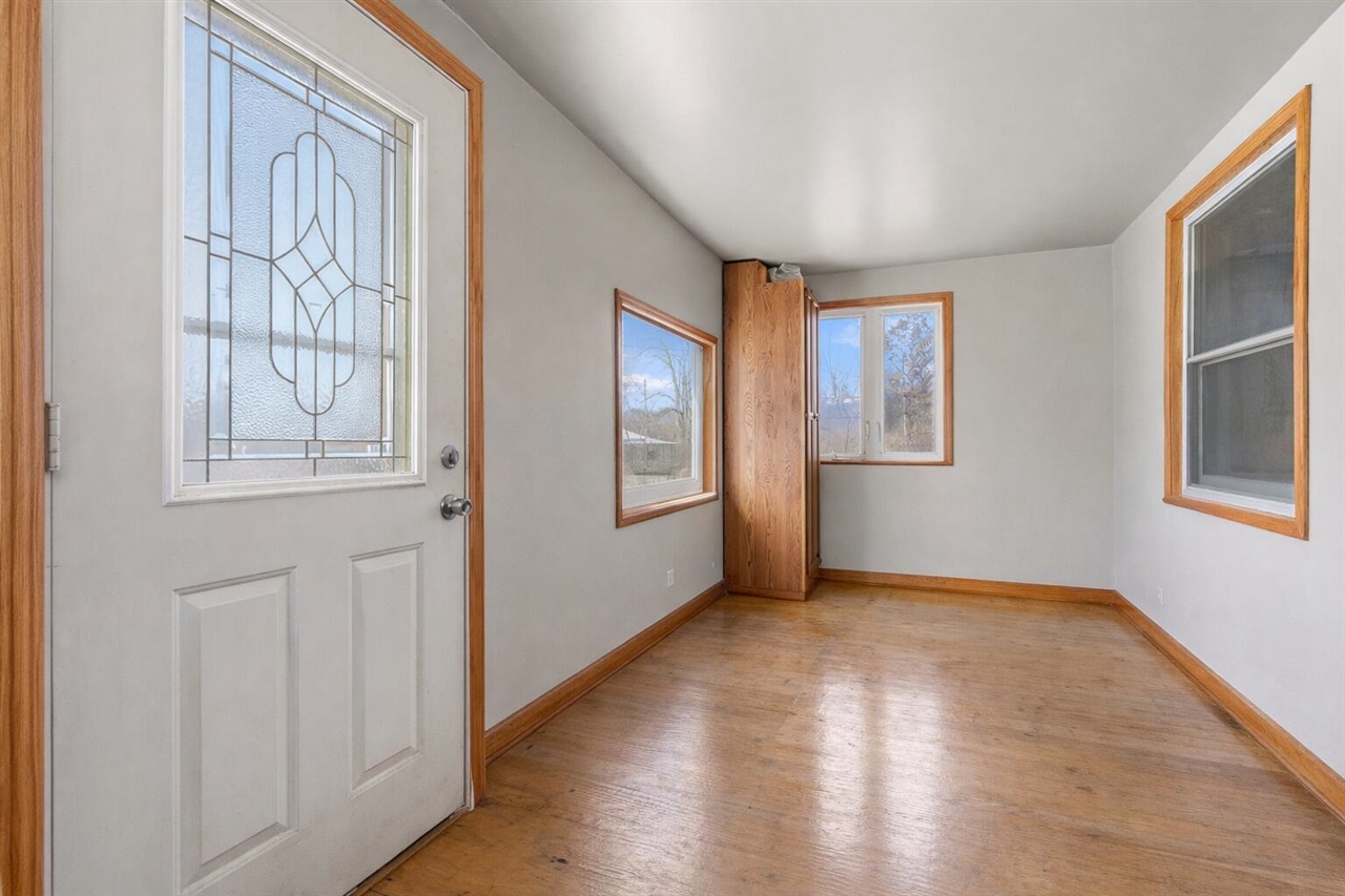 35553 M 43 Property Photo 22