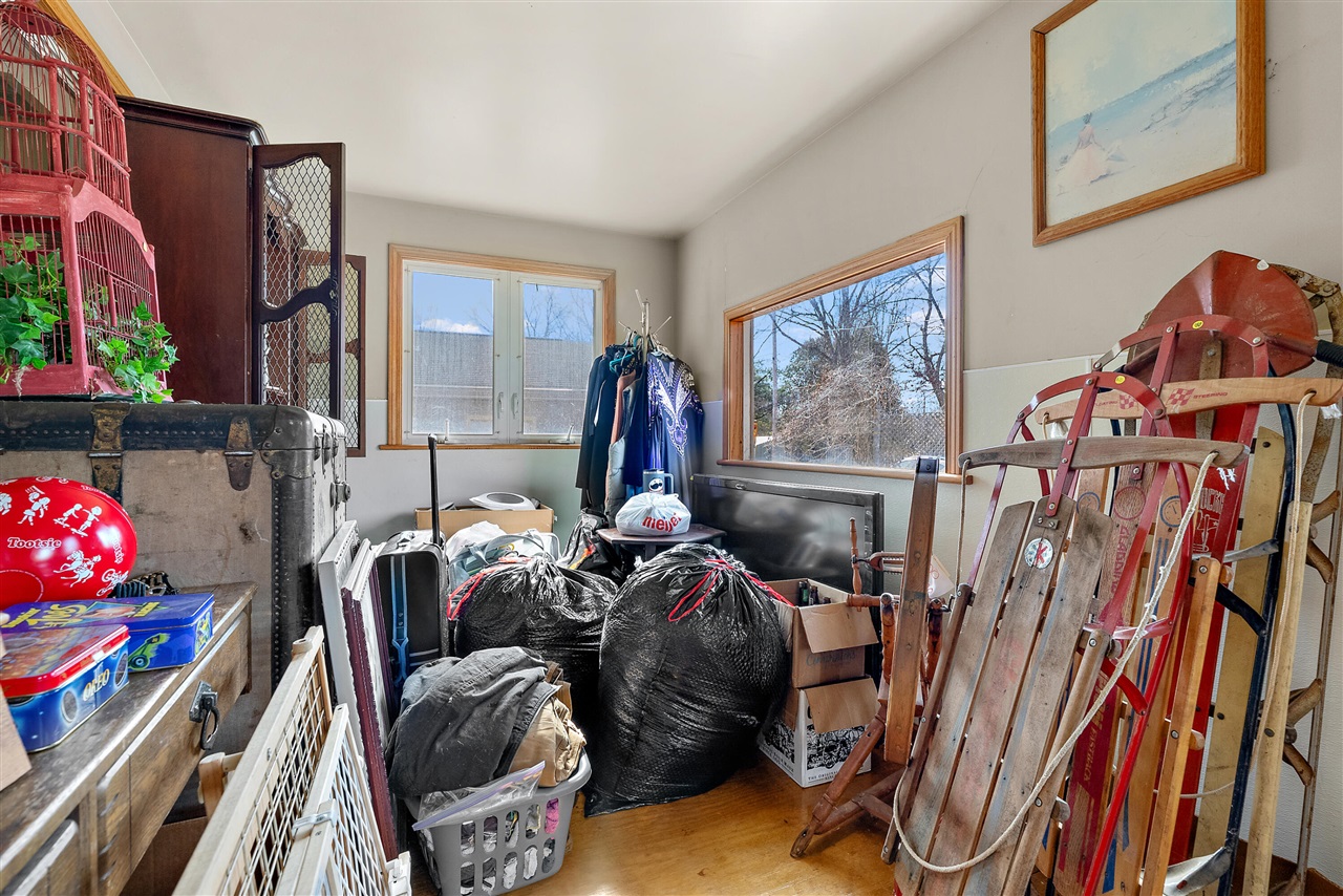 35553 M 43 Property Photo 23