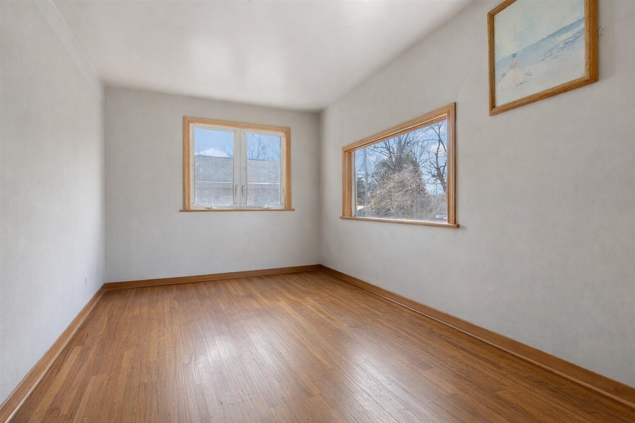35553 M 43 Property Photo 24