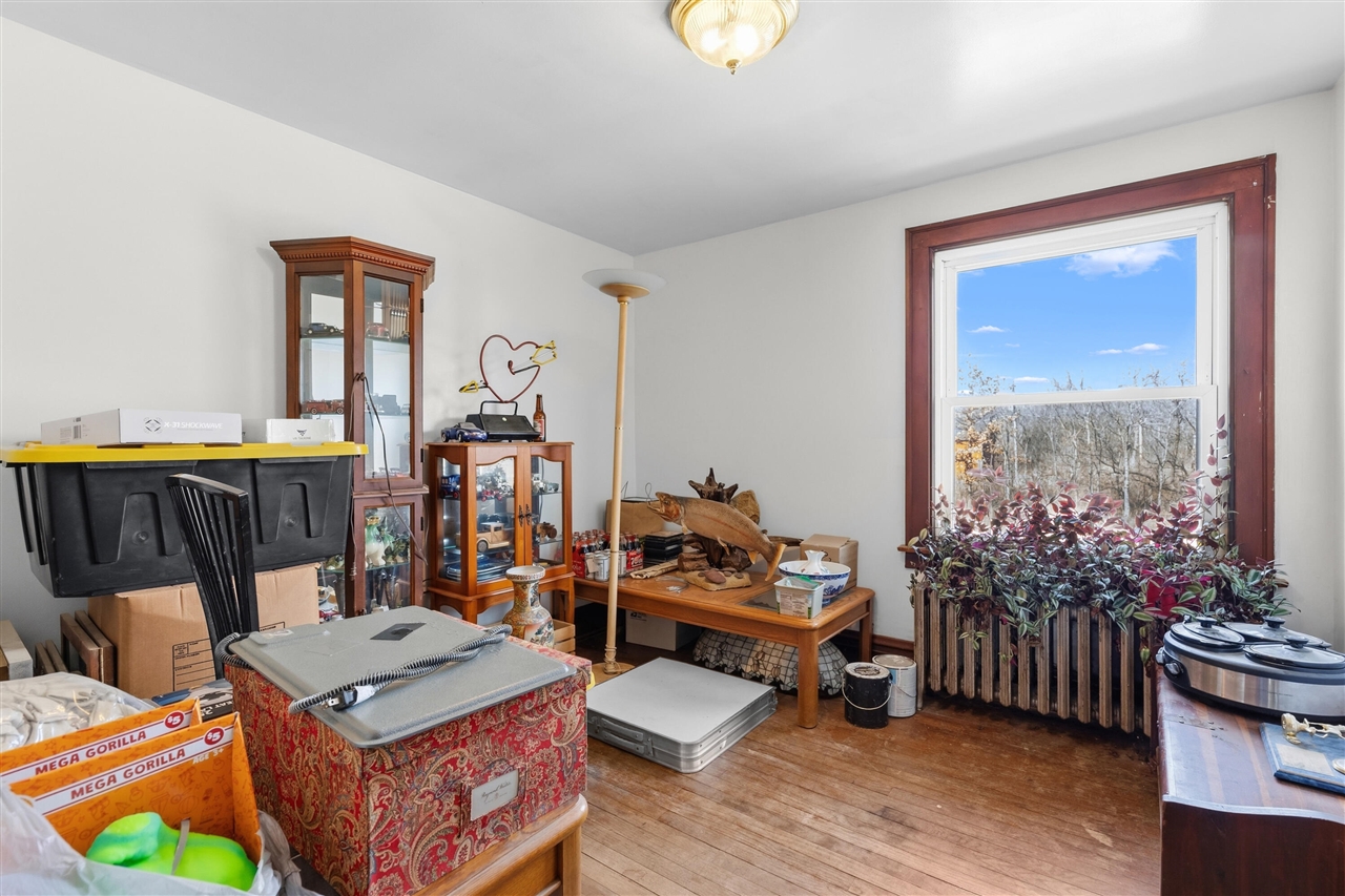 35553 M 43 Property Photo 33