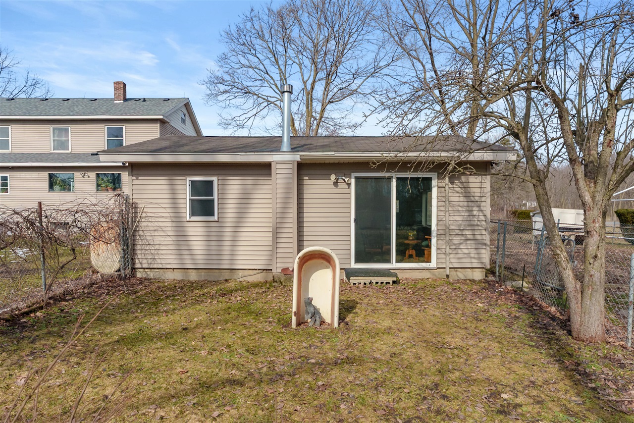 35553 M 43 Property Photo 41