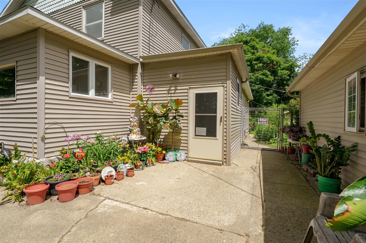 35553 M 43 Property Photo 53