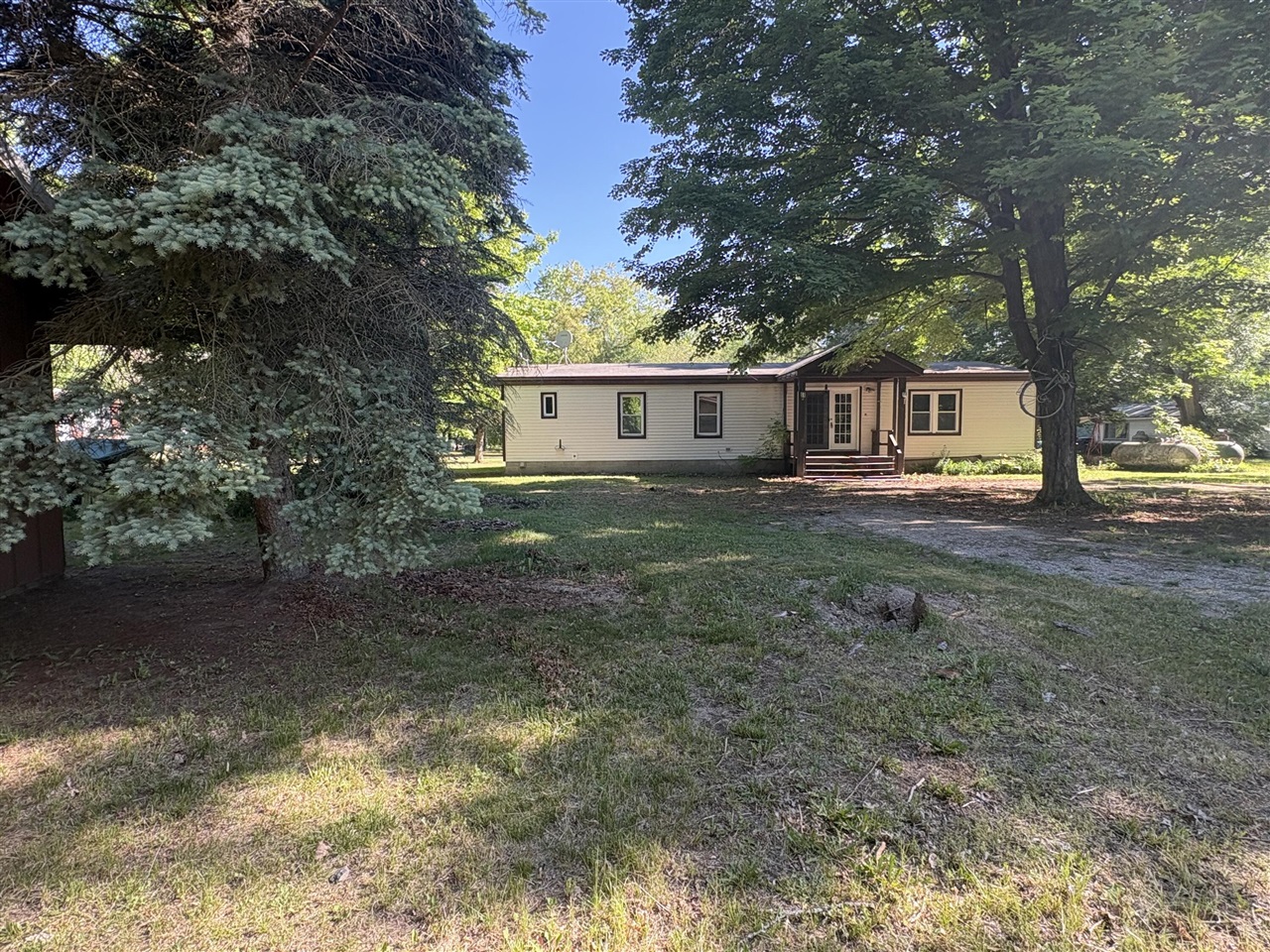 15070 Rapids Drive Property Photo 1