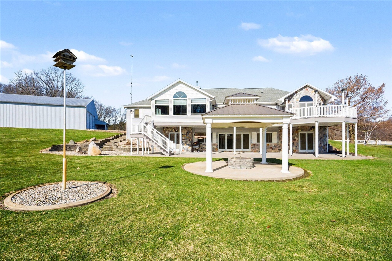 65650 Dailey Road Property Photo 11
